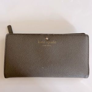 Kate Spade Gray Leather Wallet